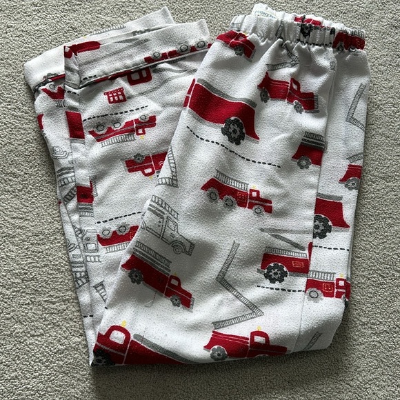 Pottery Barn Kids Fire Truck Pajama set - Picture 4 of 6